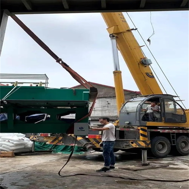 泸定大吨位吊车租赁应急保障方案|化解突发吊装需求难题